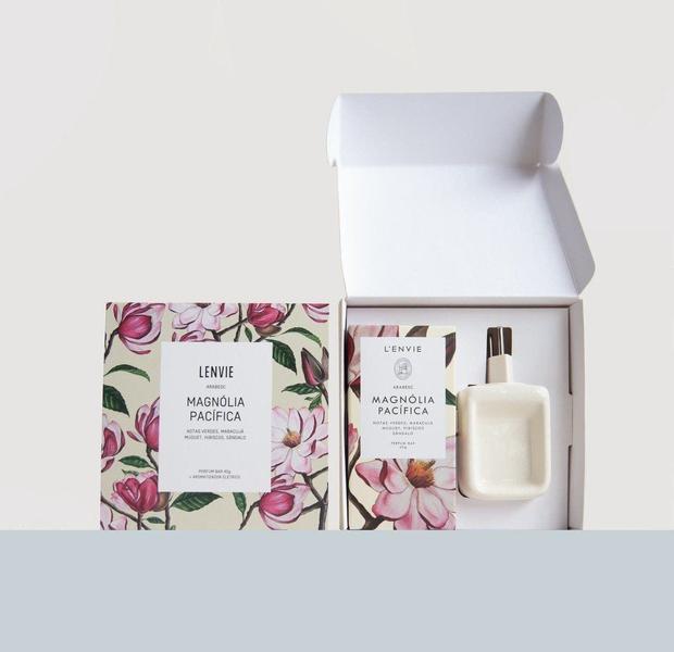 Imagem de Kit Presente Aromatizador Cerâmico Elétrico Lenvie + Barra de Cera Perfumada Magnólia Pacifica 40g