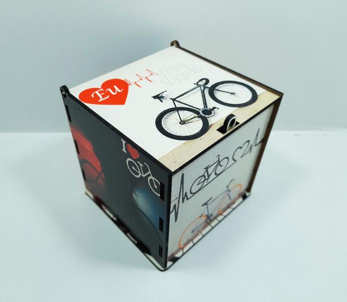 Kit Presente para Ciclistas com Mouse pad + caixa presente Art Bike - Reidopendrive Imagem de Kit Presente para Ciclistas com Mouse pad + caixa presente Art Bike