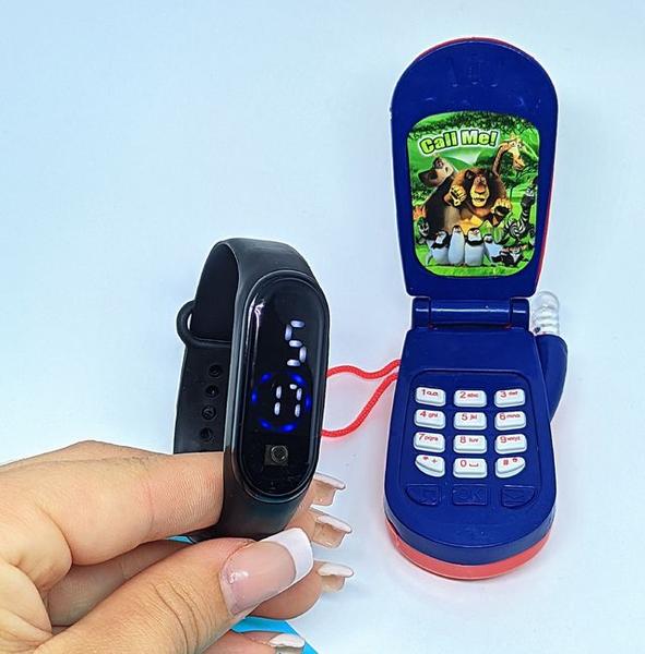 Imagem de Kit Relógio Infantil Digital Prova água Bracelete Sports Watch + Celular Brinquedo Toca Musica Som Luz para Crianças