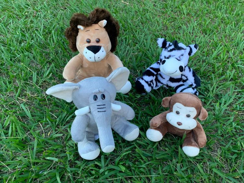 Kit safari com 4 bichos leão elefante zebra e macaco antialergicos para decoração e nicho - MURY BABY Imagem de Kit safari com 4 bichos leão elefante zebra e macaco antialergicos para decoração e nicho