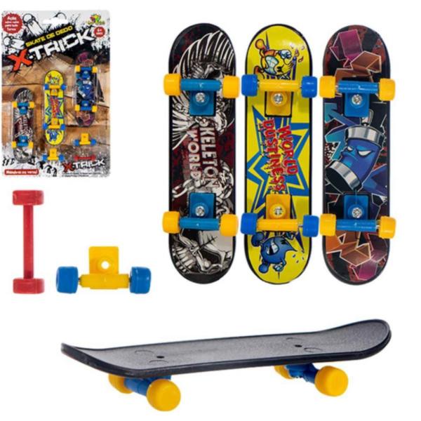 Imagem de Kit Super Bike Sort 21cm Com 3 Skates de Dedo Diversão Radical em Miniatura