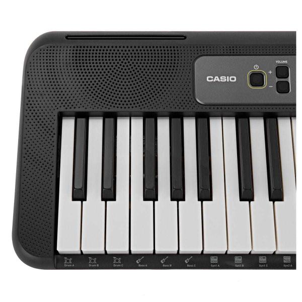 Imagem de Kit Teclado Musical CASIOTONE LK-S250 CASIO Preto Teclas Iluminadas APP Chordana Play + Suporte + Pedal