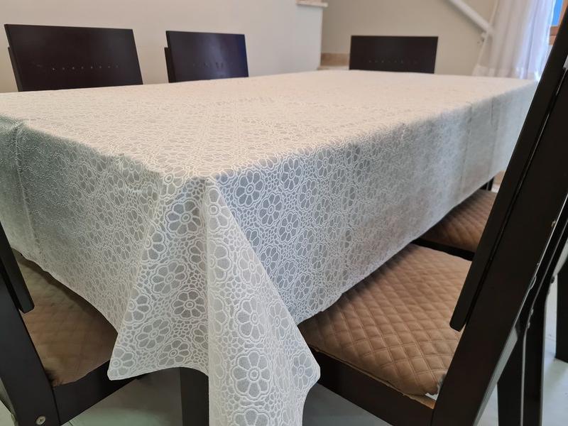 Imagem de Kit Toalha de Mesa 6 Lugares Rendada TNT + Toalha de Cristal