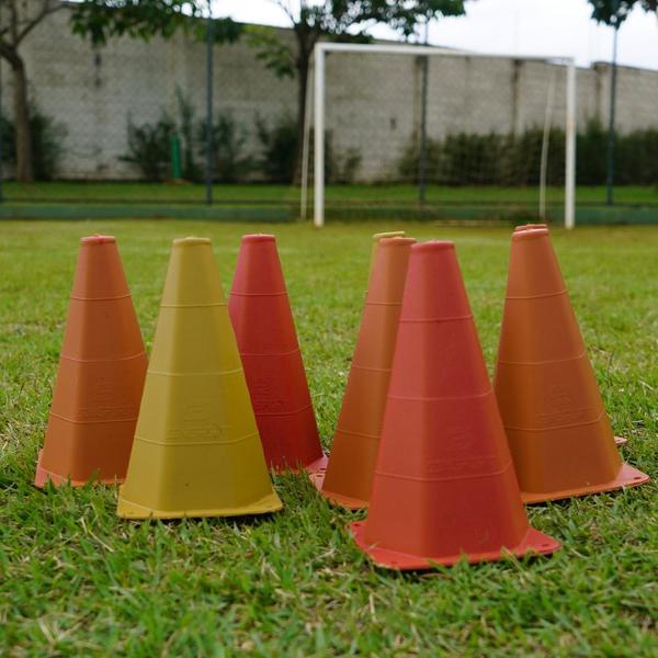 Imagem de Kit Treino Futebol 10 Cones De Agilidade 19 Cm Treinamento Funcional Agilidade Ginastica