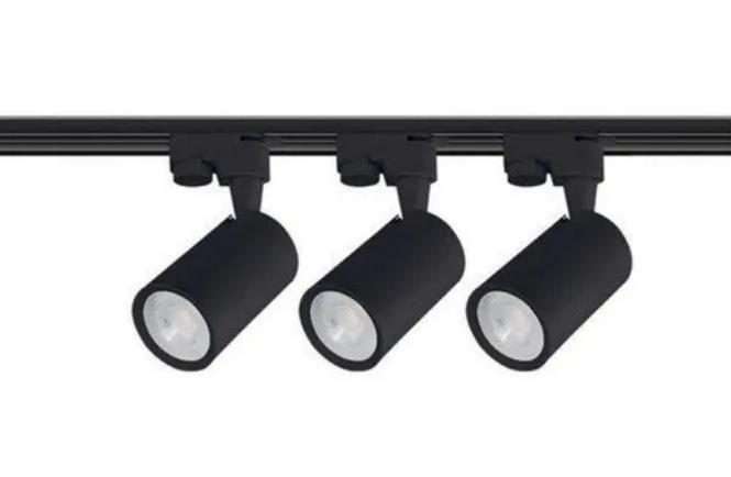 Imagem de KIT Trilho Eletrificado 1mt Bivolt Preto +  3 un. Spot para Trilho 7W Eletrificado Preto Led Luz Branco Frio 6500K