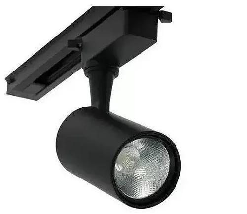 Imagem de KIT Trilho Eletrificado 1mt Bivolt Preto +  3 un. Spot para Trilho 7W Eletrificado Preto Led Luz Branco Frio 6500K