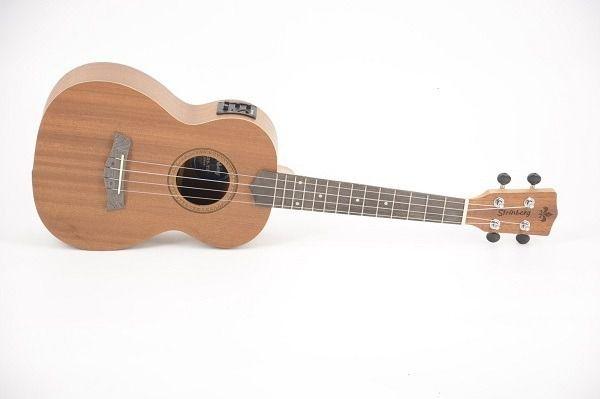 Imagem de Kit Ukulele Tenor Strinberg Uk06te Elétrico