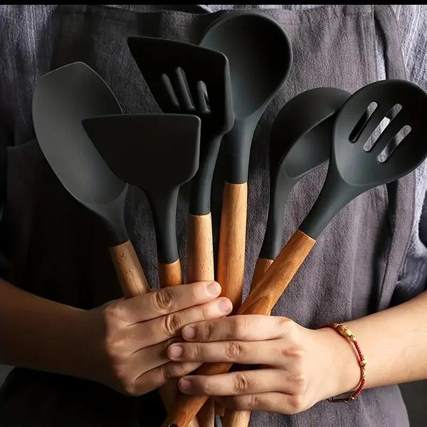 Imagem de Kit Utensílios Cozinha Silicone e Bambu 12 Peças Preto