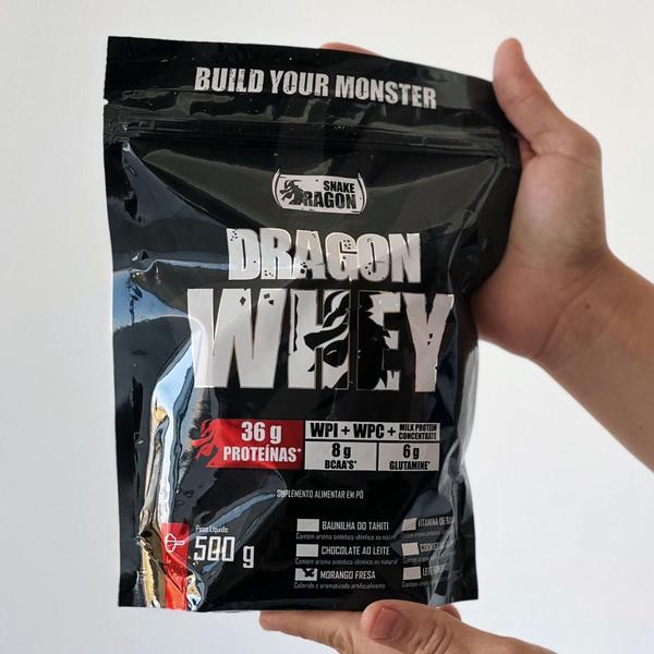 Kit Whey Protein Dragon Whey + Creatina Black + Bcaa 3000 + Regata + Coqueteleira - Snake Dragon/Furious Nutrition Imagem de Kit Whey Protein Dragon Whey + Creatina Black + Bcaa 3000 + Regata + Coqueteleira