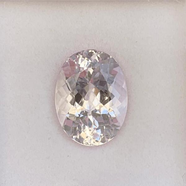 Imagem de Kunzita Rosa Oval 21,25ct