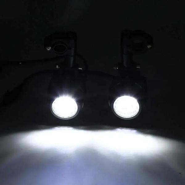 Imagem de Lâmpada Auxiliar de Neblina 40W 6000K para Motocicleta BMW R1200GS - Iluminação Mais Brilhante