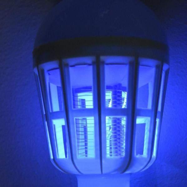 Imagem de Lampada De Led 15 Watts Repelente Mata Mosquito Pernilongo