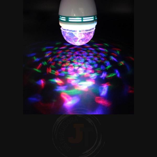 Imagem de Lâmpada Led Giratória Globo Colorido RGB Luz Festa DJ Bivolt Luminária Bola Maluca Rotativo Magic Bar 110 220 v Iluminaç