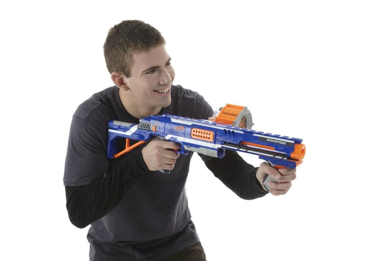 Lançador Nerf Rampage N-Strike Elite com Tambor de 25 Dardos