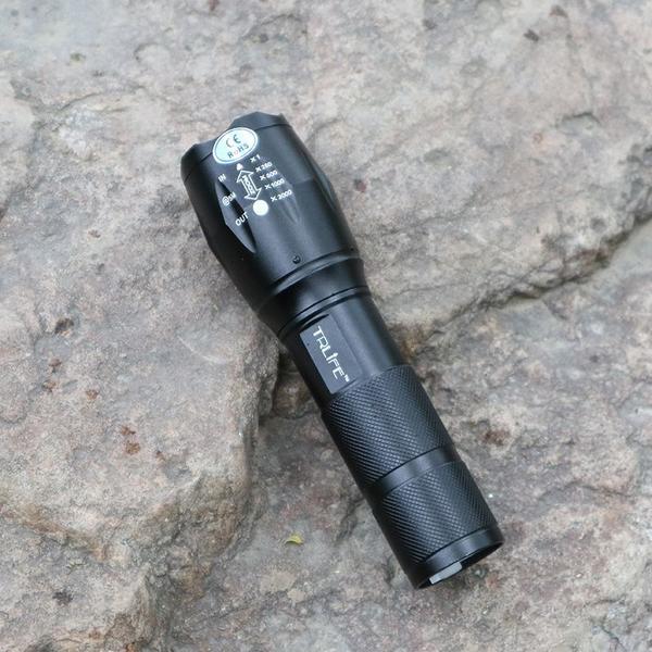 Imagem de Lanterna 8000 Lumens Led Cree Xm-L2 T6 Torch Zoom