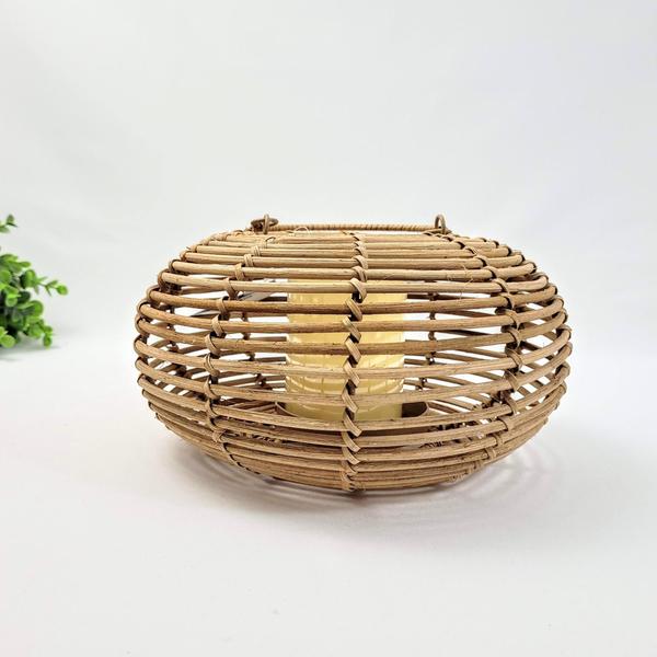 Lanterna Decorativa Marroquina De Rattan Style 14X26Xcm - Inigual Imagem de Lanterna Decorativa Marroquina De Rattan Style 14X26Xcm