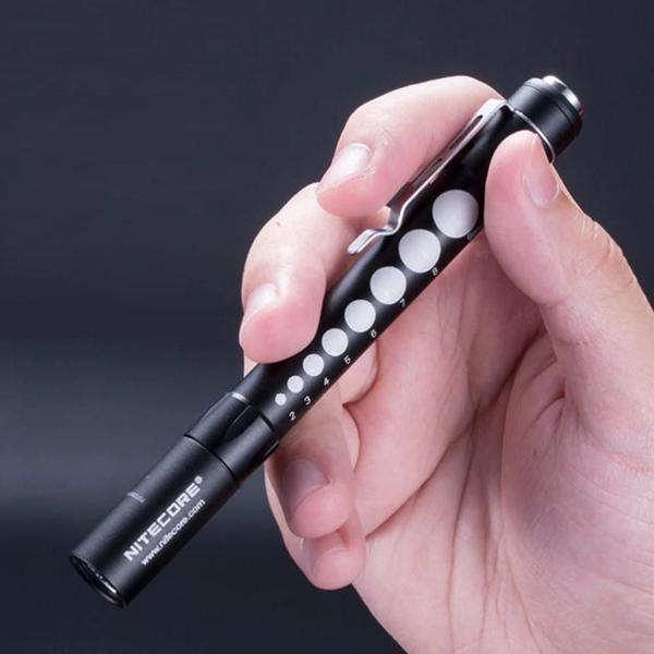 Lanterna Para Uso Medico Socorrista Nitecore Mt06Md 2Xaaa Imagem de Lanterna Para Uso Medico Socorrista Nitecore Mt06Md 2Xaaa