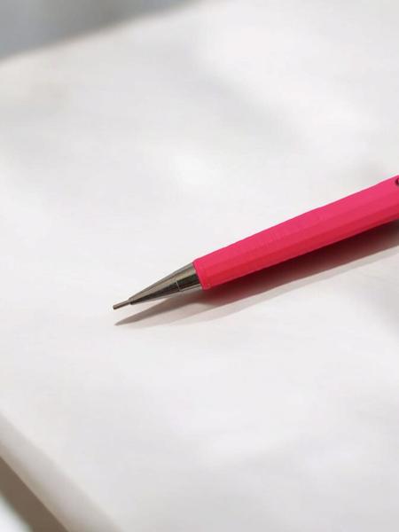 Imagem de Lapiseira 0,7mm P207 Rosa Fluor Sharp Pentel (SKU 12974)