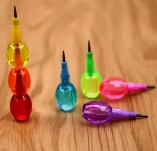 Imagem de Lapiseira Colorida com Ponteiras Reposicionáveis Pencil