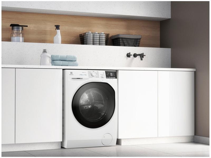 Imagem de Lava e Seca Electrolux 11kg Perfect Care LSP11