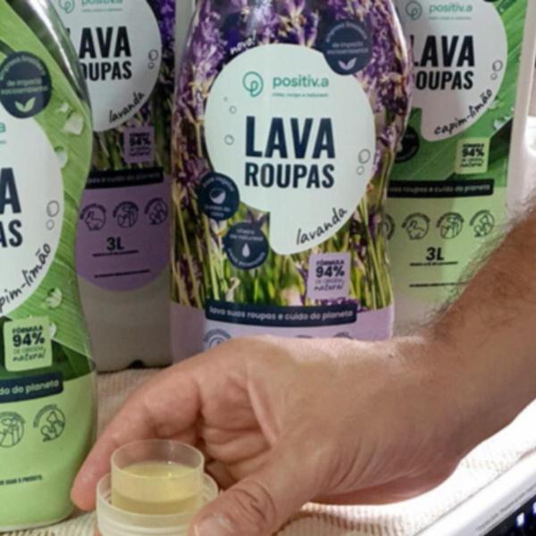 Imagem de Lavagem Eficiente com Lava Roupas Liquido Capim Limão 3L - Positiva