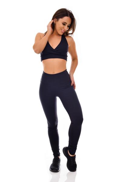 Legging Cós Alto Compact Power Preta - DESLIZE Imagem de Legging Cós Alto Compact Power Preta
