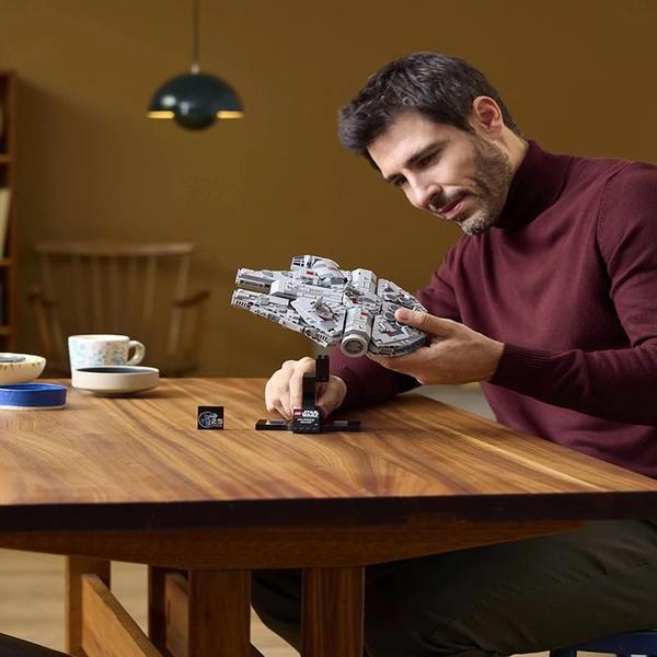 Lego 75375 Star Wars - Millennium Falcon - 921 peças Imagem de Lego 75375 Star Wars - Millennium Falcon - 921 peças