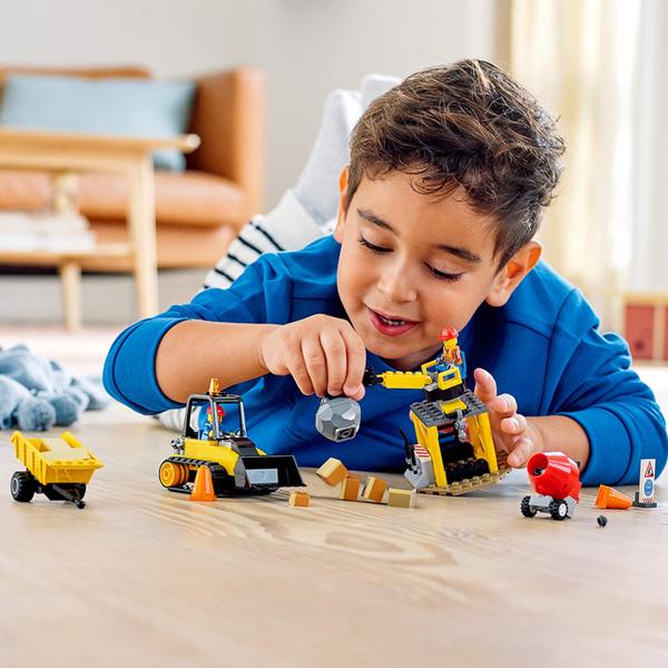 LEGO City Bulldozer de Construção 60252 Conjunto de construção de brinquedos para crianças, novo 2020 (126 Peças) Imagem de LEGO City Bulldozer de Construção 60252 Conjunto de construção de brinquedos para crianças, novo 2020 (126 Peças)