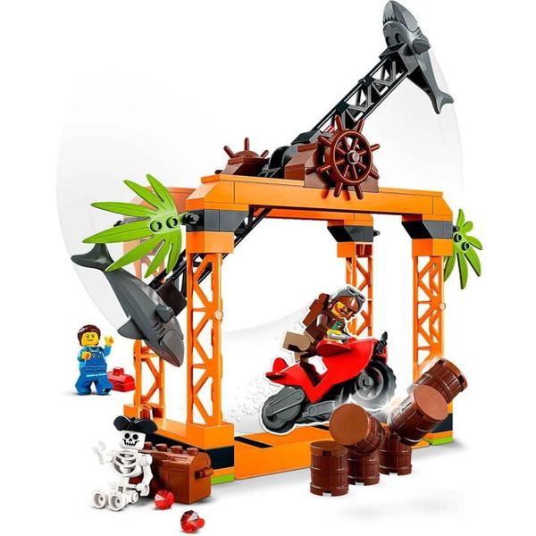 Imagem de Lego City O Desafio de Acrobacias com Ataque de Tubarão