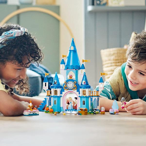 Lego Disney O Castelo da Cinderela e do Príncipe Encantado 43206 Imagem de Lego Disney O Castelo da Cinderela e do Príncipe Encantado 43206