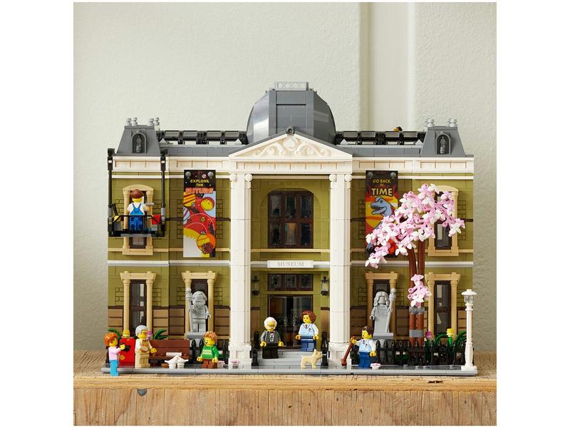 Imagem de LEGO Icons Museu de História Natural 10326 