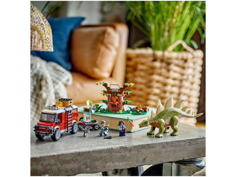 LEGO Jurassic World Missões de Dinossauro - Descoberta de Estegossauro 76965 420 Peças Imagem de LEGO Jurassic World Missões de Dinossauro