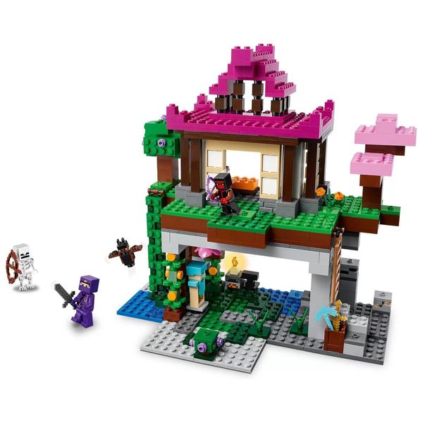 Imagem de Lego Minecraft Dojo Os Campos De Treino Com 534 Peças 21183