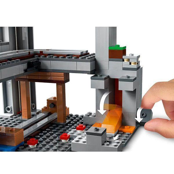 Imagem de Lego Minecraft Primeira Aventura 21169