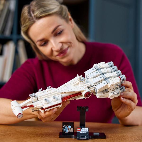 Imagem de Lego Star Wars 75376 Tantive IV Midi Scale