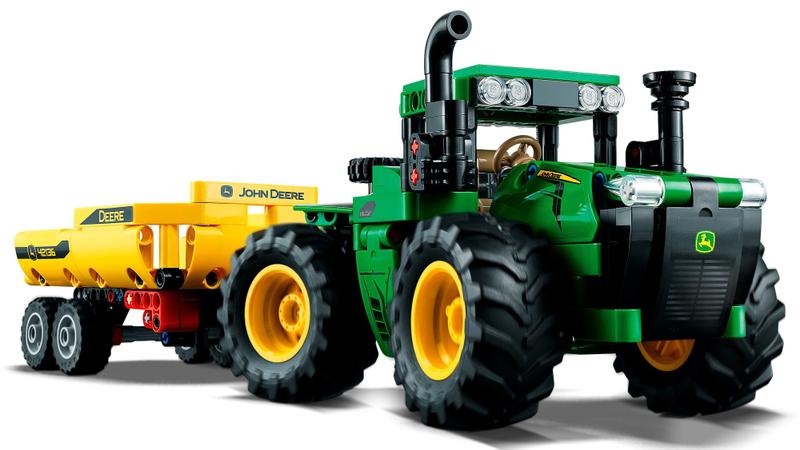Imagem de LEGO Technic - Trator John Deere 9620R 4WD