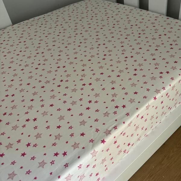 Imagem de Lençol de Elástico Mini Cama Tricoline 100% Algodão Estrelas Rosa Arrumadinho Enxovais