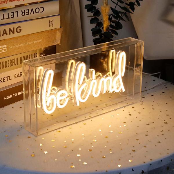 Imagem de Letreiro de néon Heliwey Be Kind Warm White para decoração de quarto