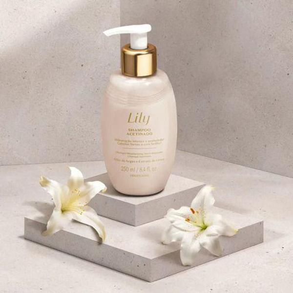 Imagem de Lily Shampoo Acetinado 250 Ml - O Boticário