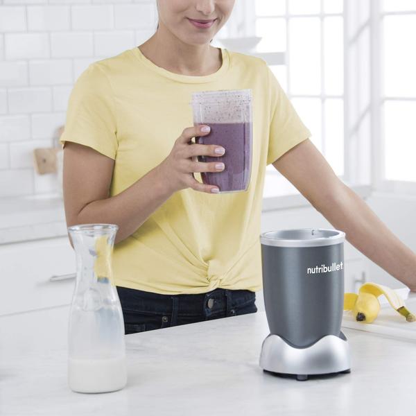 Imagem de Liquidificador NutriBullet NBR-1201 de alta velocidade 600W 12 peças cinza