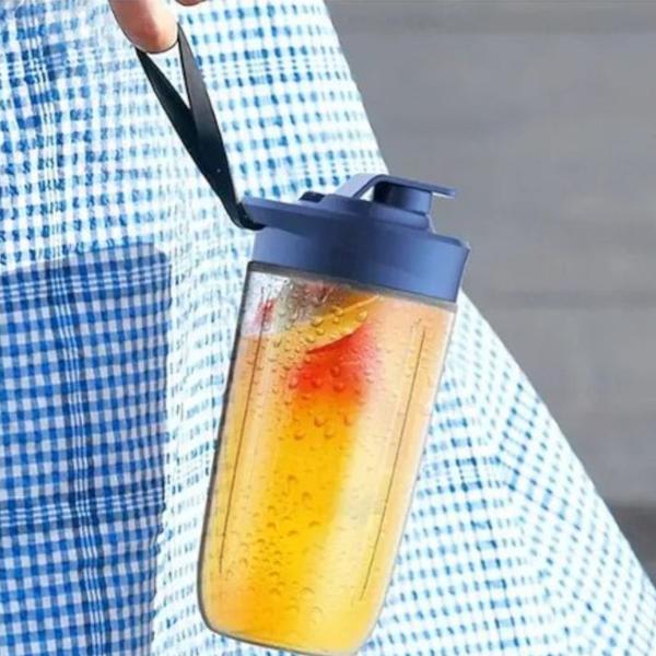 Liquidificador Portátil Recarregável Mixer Whey Academia Exercício Camping Passeio Trabalho Vitamina Shake Suco Imagem de Liquidificador Portátil Recarregável Mixer Whey Academia Exercício Camping Passeio Trabalho Vitamina Shake Suco