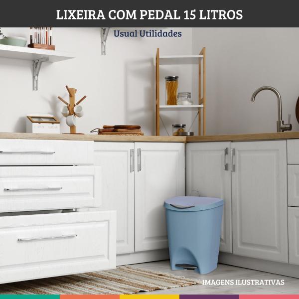 Imagem de Lixeira Azul 15 Litros Com Pedal Cozinha Banheiro Office