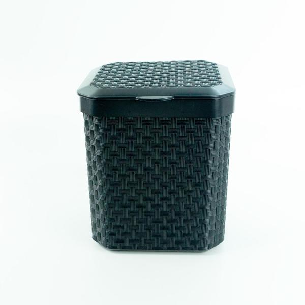 Lixeira Pia Rattan Preta Cozinha C/ Tampa Multiuso 05 Litros - Arqplast Imagem de Lixeira Pia Rattan Preta Cozinha C/ Tampa Multiuso 05 Litros