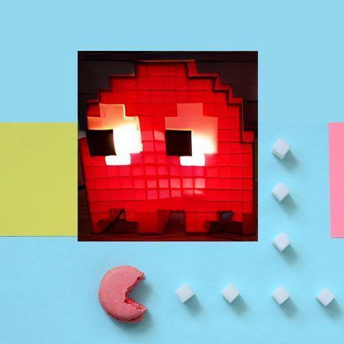 Imagem de Luminária Abajur De Mesa Grande Fantasminha Pac-Man