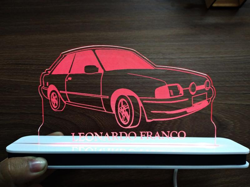 Luminária Decorativa com LED Escort - Hobbies do Ofício Imagem de Luminária Decorativa com LED Escort