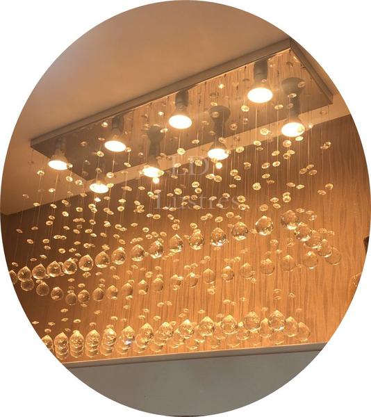 Imagem de Luminária em Cristais  Para Hotel de Luxo  com 1,40M de Altura, de Base de Inox Polido 70x20cm