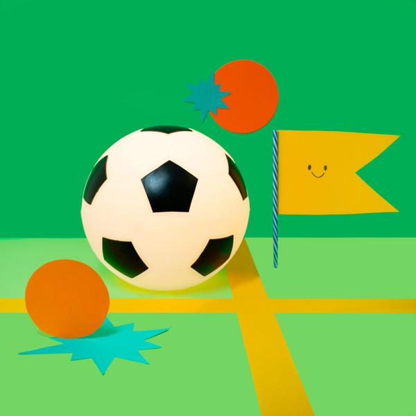 Imagem de Luminaria Infantil Bola de Futebol Branca e Preto