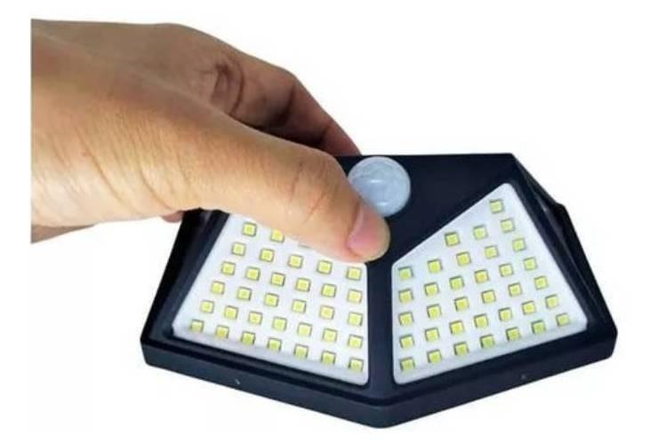 Luminária Solar 100 Leds Sensor Presença Água - VALECOM Imagem de Luminária Solar 100 Leds Sensor Presença Água - VALECOM