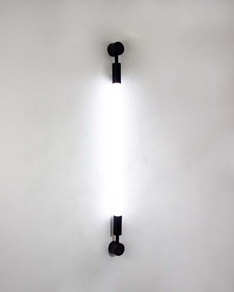 Lustre Arandela Slim Tubular T8 60/120cm Preto 187 - ILUMINAMUNDO Imagem de Lustre Arandela Slim Tubular T8 60/120cm Preto 187