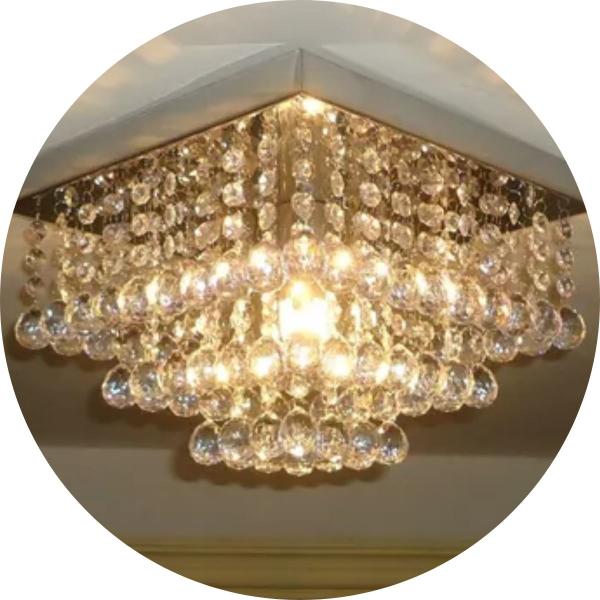 Imagem de Lustre De Cristal Acrílico 30x30 Para Sala e Quarto Com Led